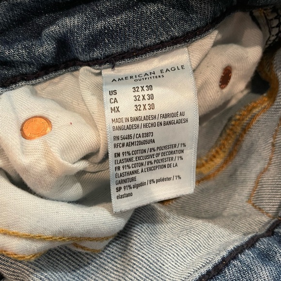 American Eagle Men’s Ripped Jeans! - Picture 5 of 5